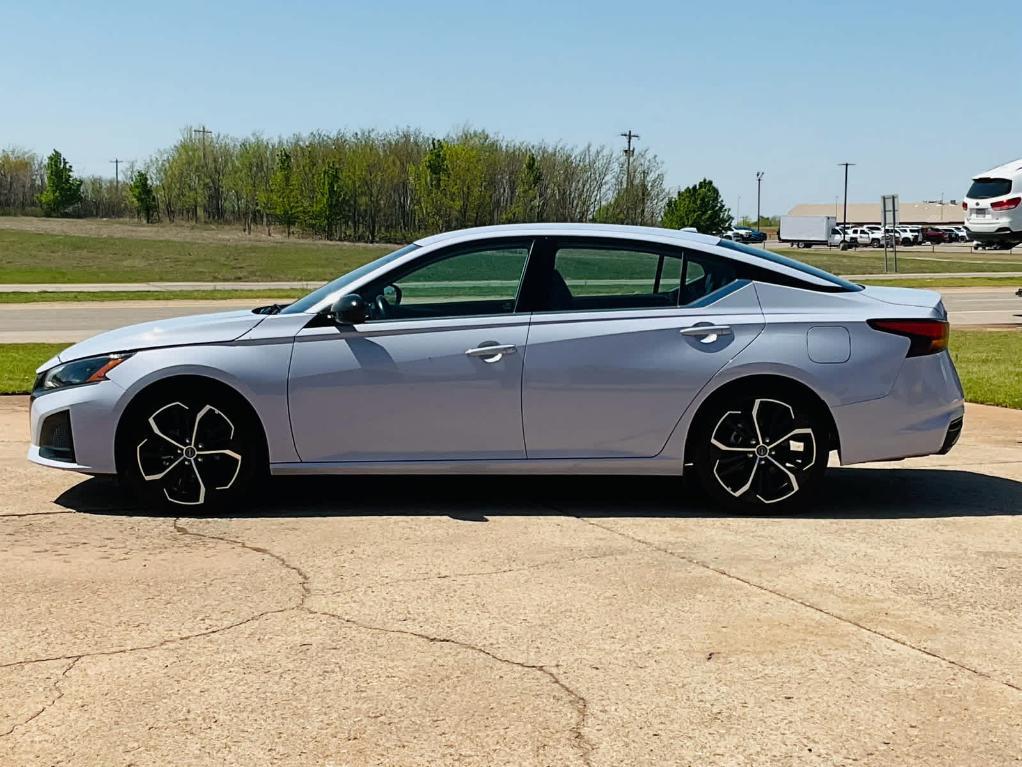 used 2023 Nissan Altima car, priced at $22,650