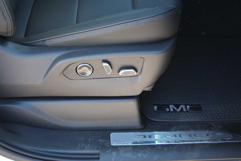 new 2026 GMC Sierra 1500 car, priced at $71,500