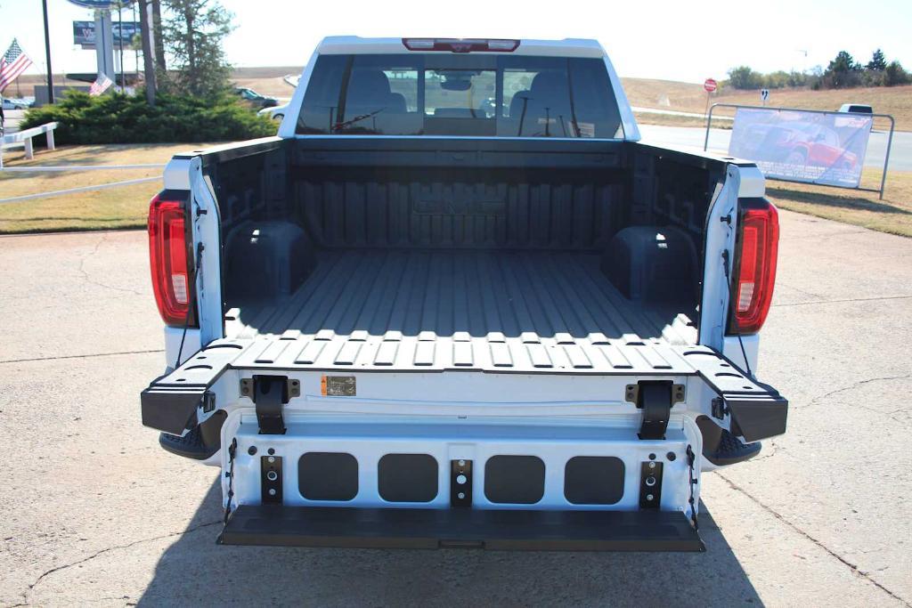 new 2026 GMC Sierra 1500 car, priced at $71,500