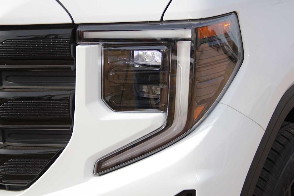 new 2026 GMC Sierra 1500 car, priced at $53,990