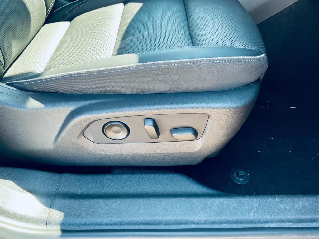 used 2021 Buick Envision car, priced at $24,500