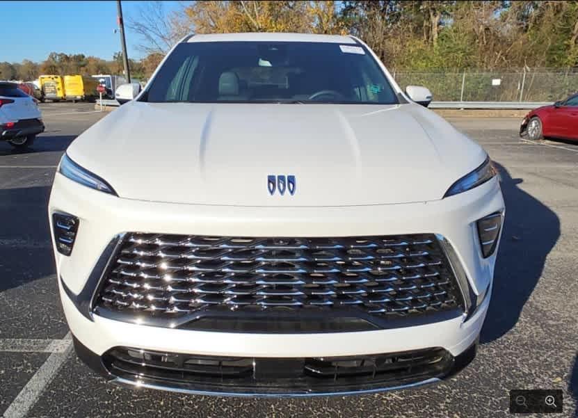 used 2025 Buick Enclave car, priced at $56,318