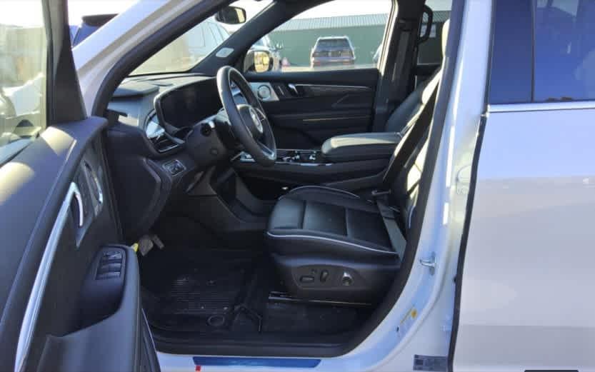 used 2025 Buick Enclave car, priced at $56,318