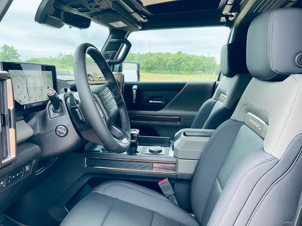 new 2025 GMC HUMMER EV SUV car, priced at $93,020