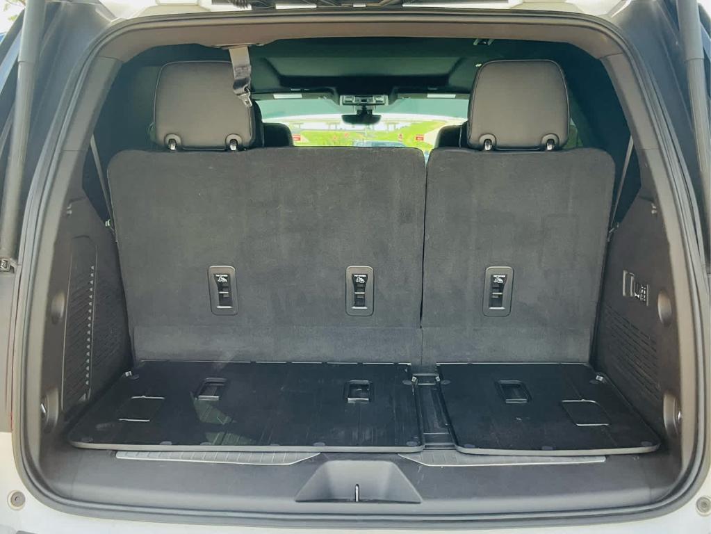used 2021 GMC Yukon car, priced at $50,500