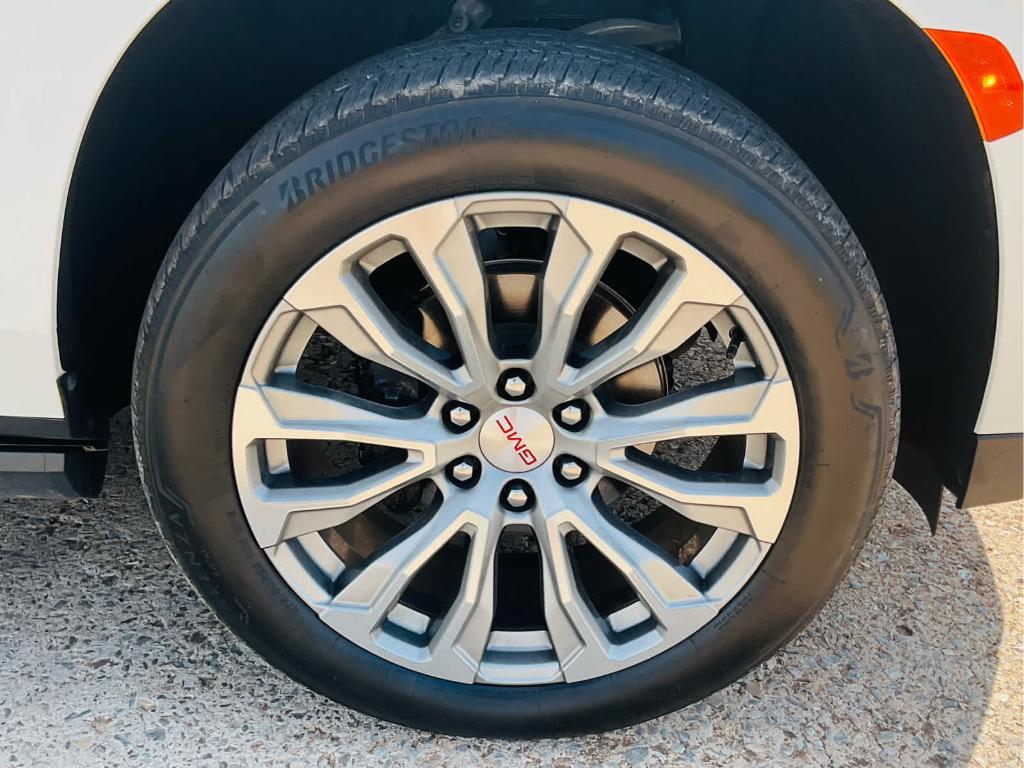used 2021 GMC Yukon car, priced at $50,500