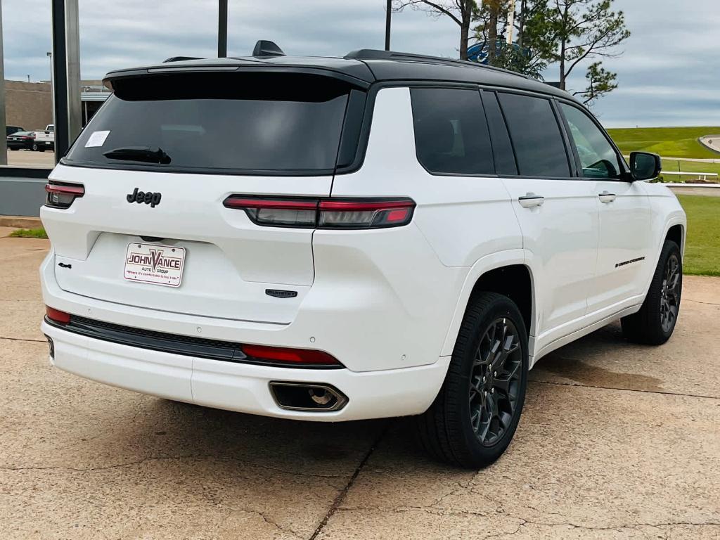 new 2025 Jeep Grand Cherokee L car, priced at $65,002
