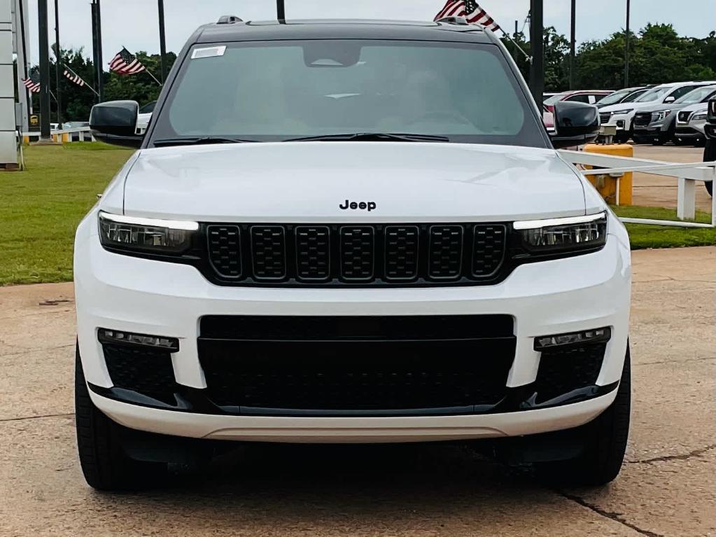 new 2025 Jeep Grand Cherokee L car, priced at $65,002