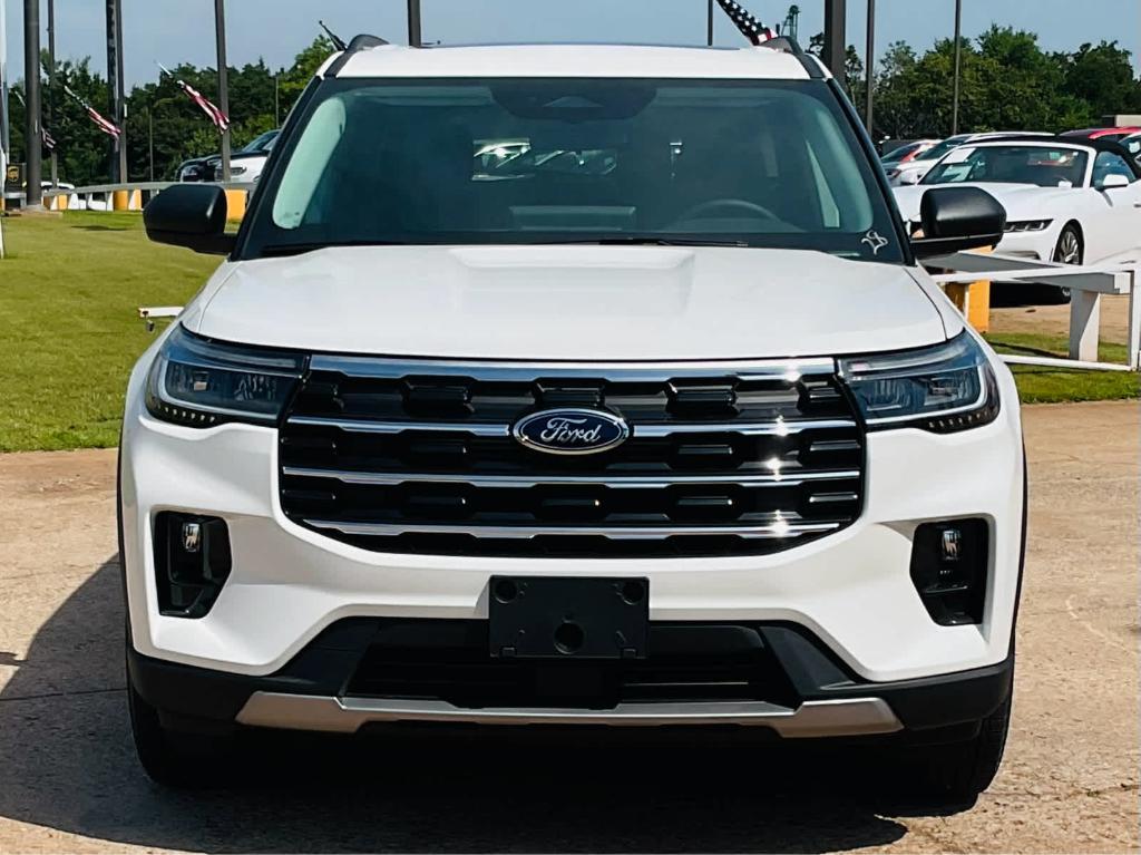 new 2025 Ford Explorer car, priced at $46,924