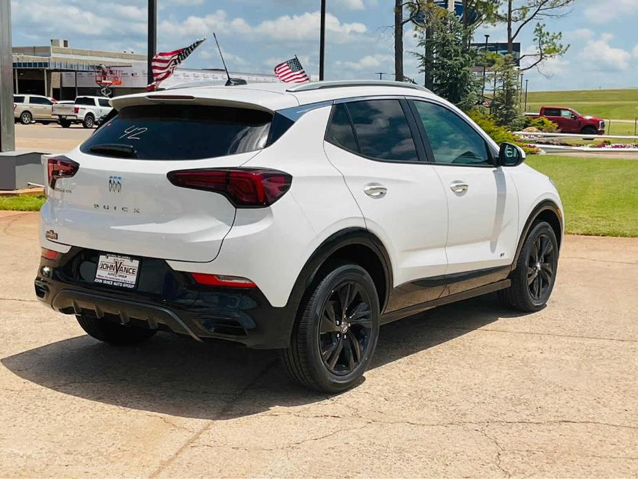 new 2025 Buick Encore GX car, priced at $27,995