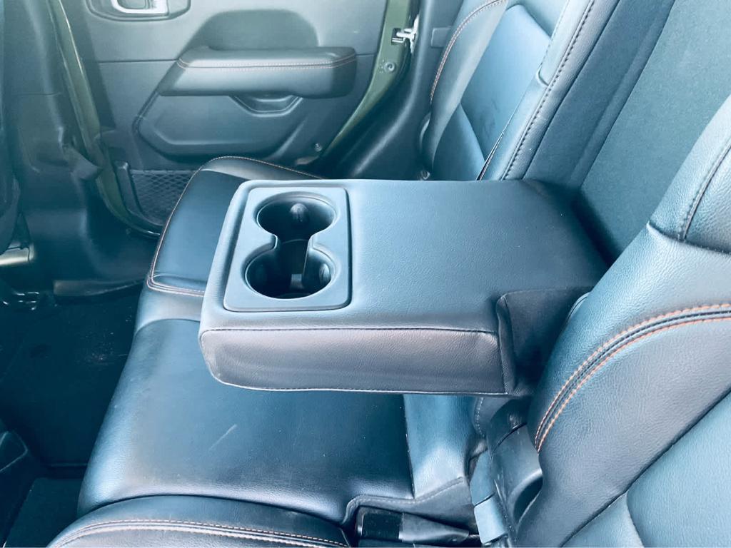 used 2021 Jeep Gladiator car, priced at $38,000