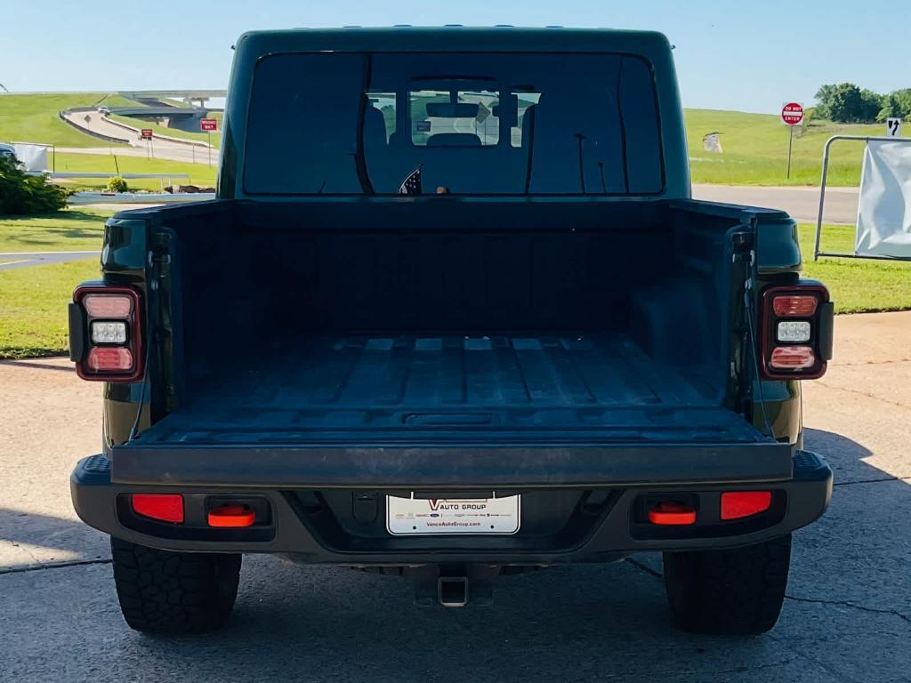 used 2021 Jeep Gladiator car, priced at $38,000