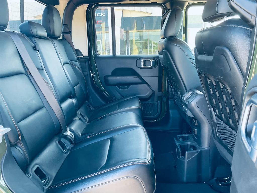 used 2021 Jeep Gladiator car, priced at $38,000