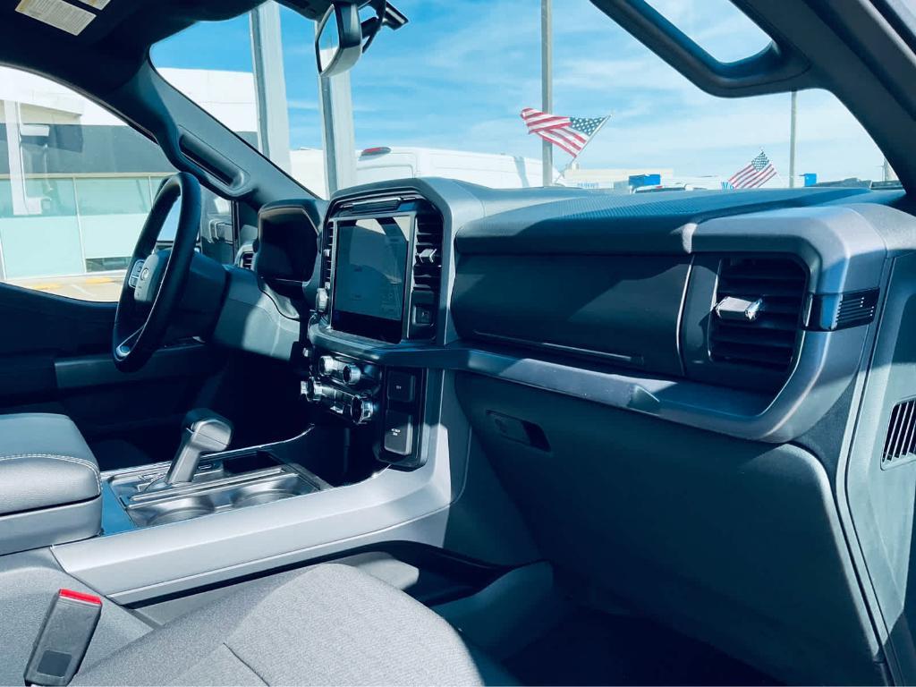 new 2025 Ford F-150 car, priced at $56,452