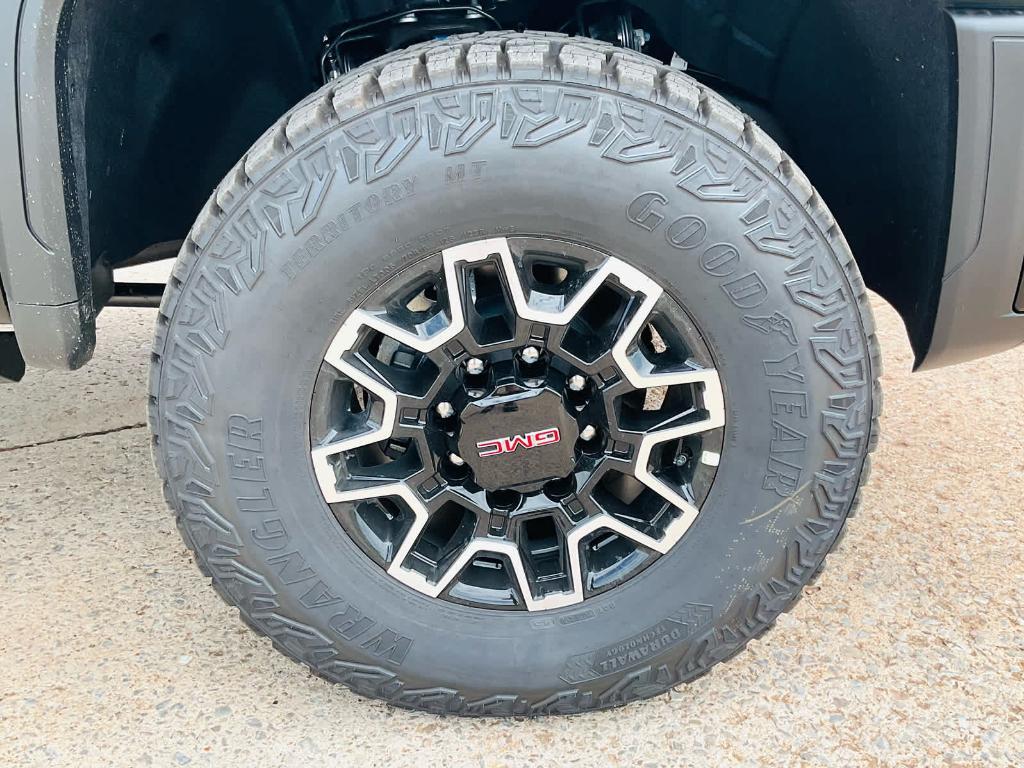 new 2025 GMC Sierra 2500 car, priced at $91,775