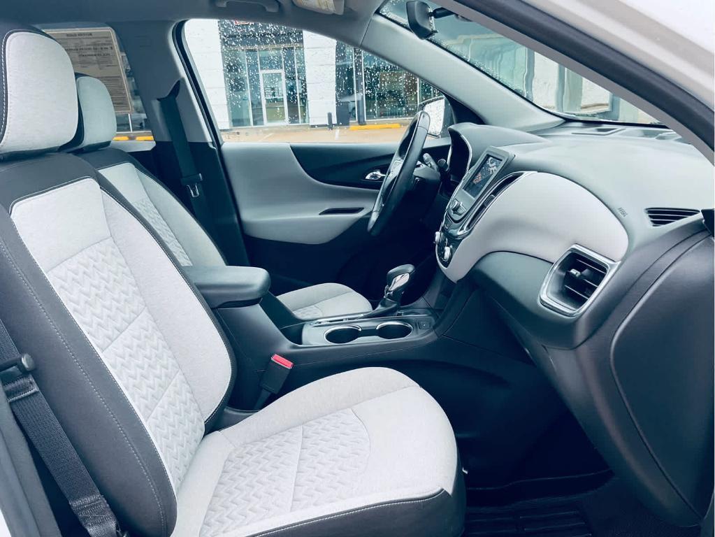 used 2022 Chevrolet Equinox car, priced at $20,750