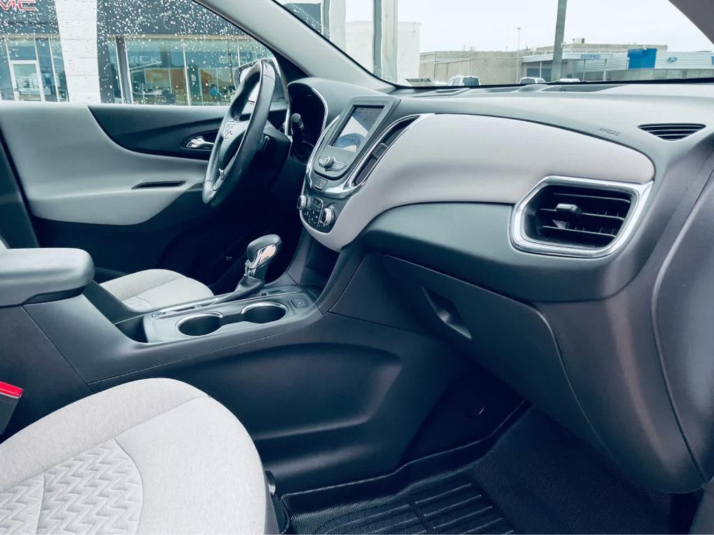 used 2022 Chevrolet Equinox car, priced at $20,750