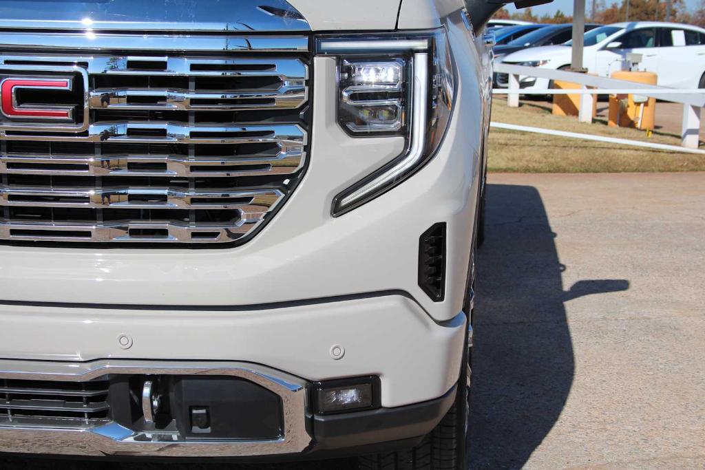 new 2026 GMC Sierra 1500 car, priced at $70,700