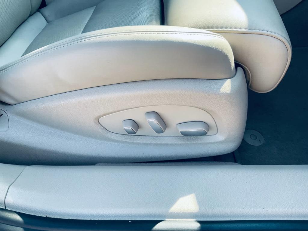 used 2014 Cadillac XTS car, priced at $17,000