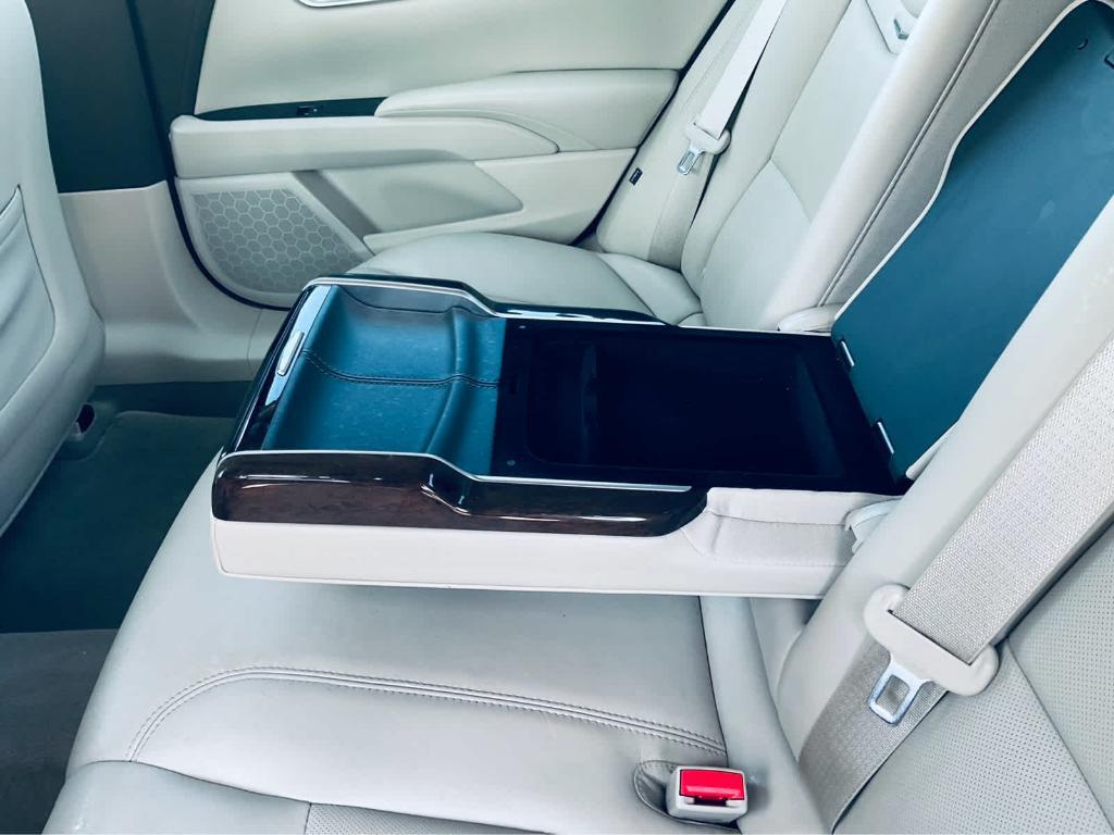 used 2014 Cadillac XTS car, priced at $17,000