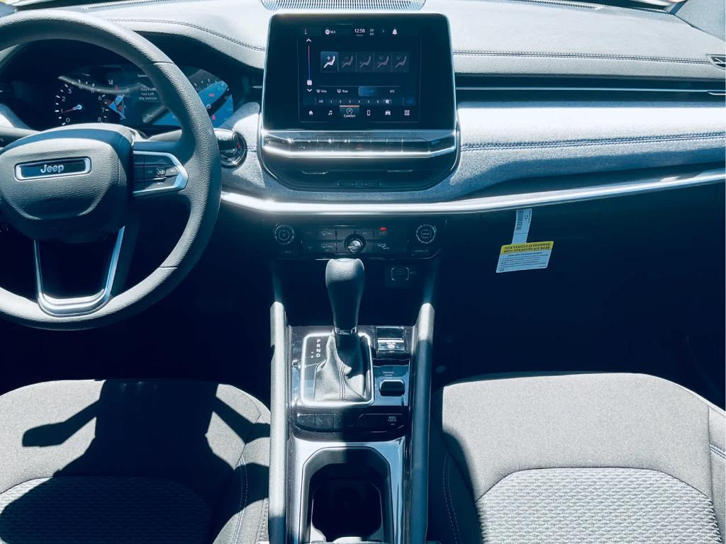 new 2025 Jeep Compass car, priced at $27,622