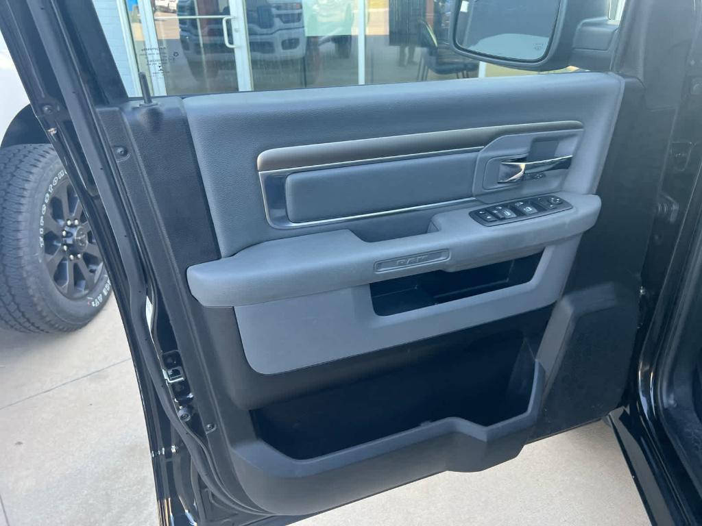 used 2019 Ram 1500 Classic car, priced at $13,000