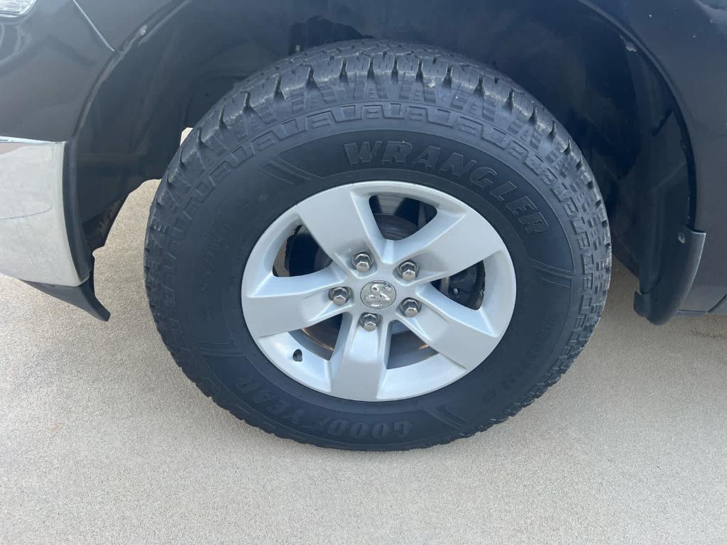 used 2019 Ram 1500 Classic car, priced at $13,000
