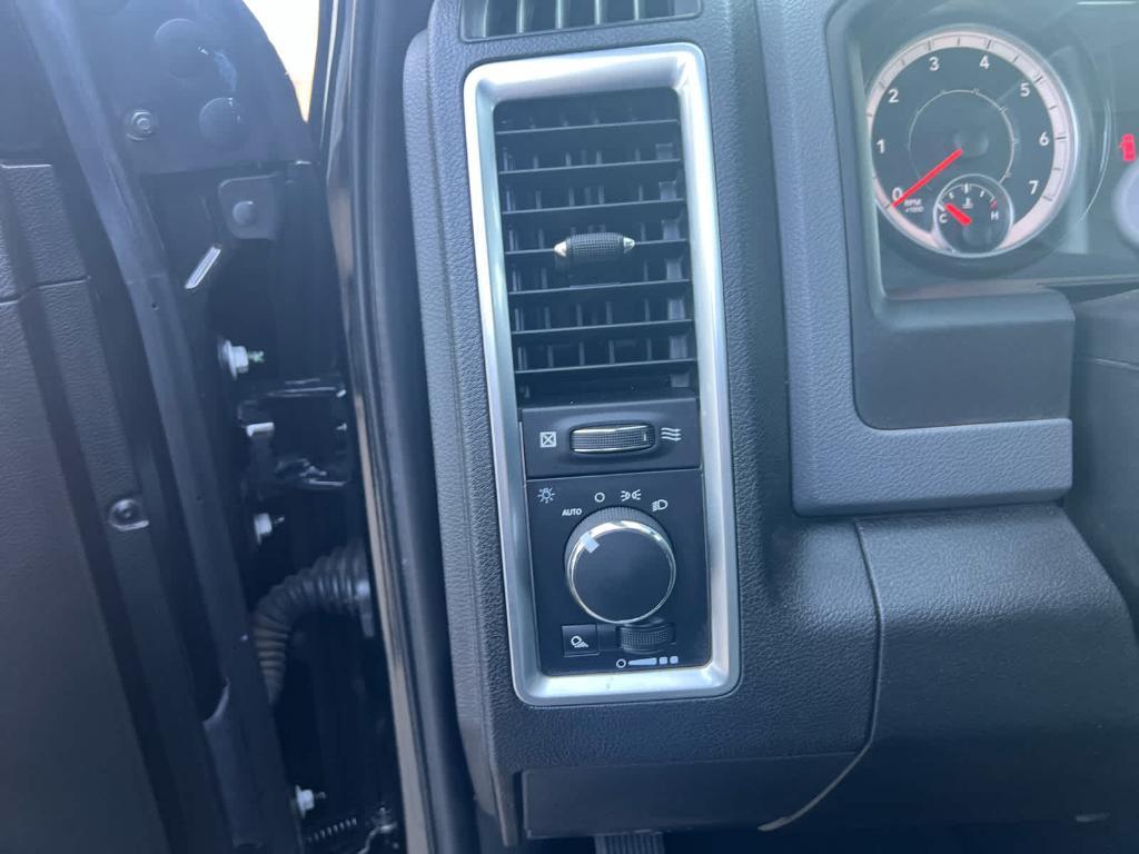 used 2019 Ram 1500 Classic car, priced at $13,000
