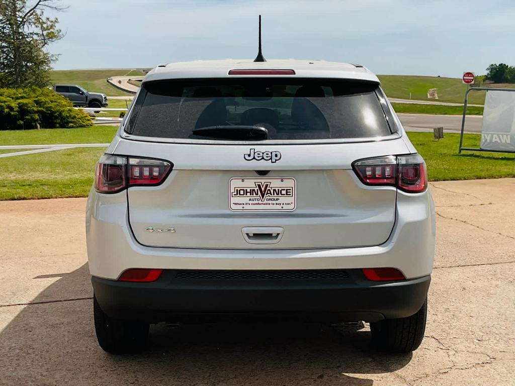 new 2025 Jeep Compass car, priced at $26,265