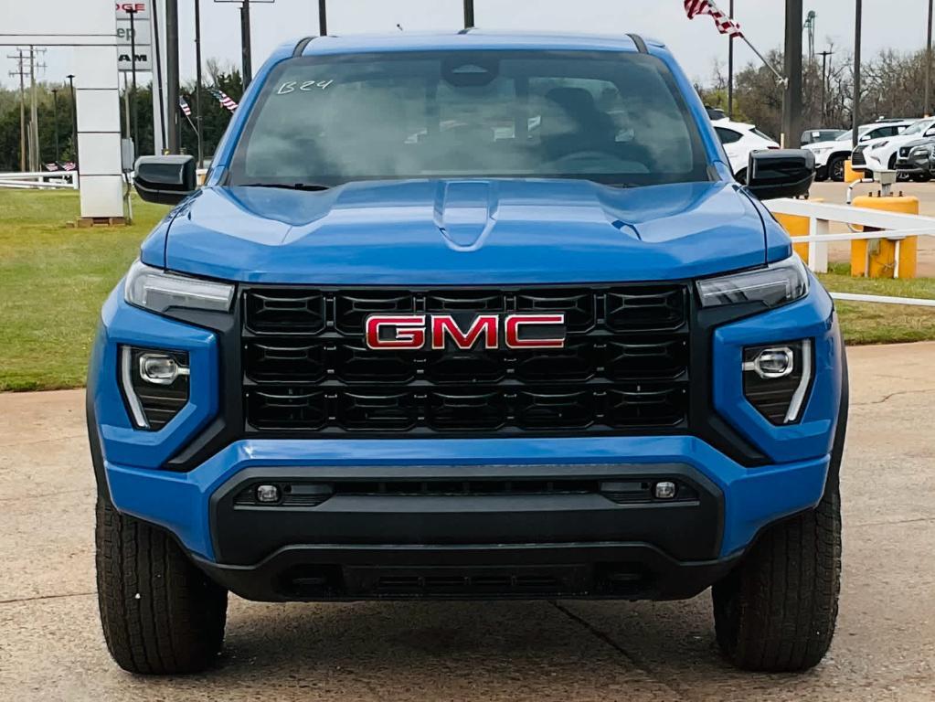 new 2025 GMC Canyon car, priced at $45,145