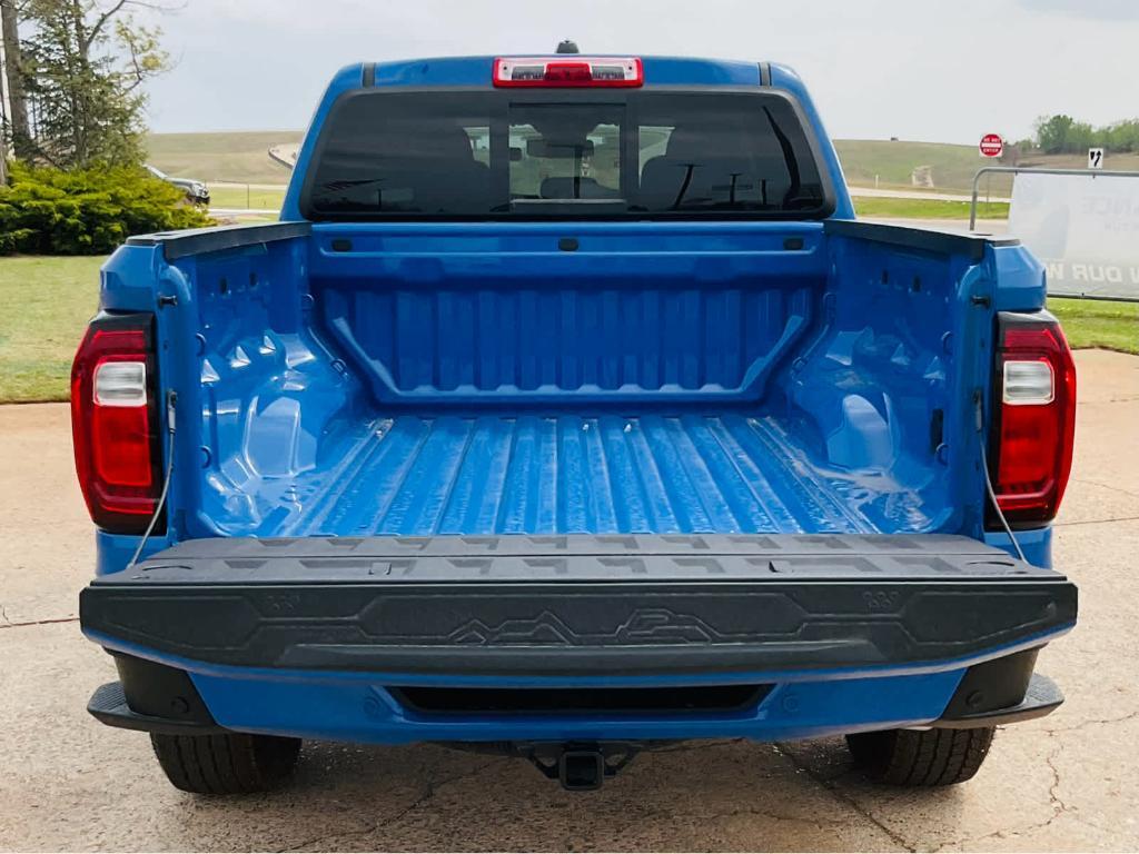 new 2025 GMC Canyon car, priced at $45,145