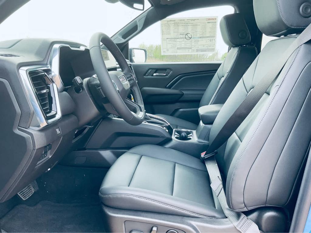 new 2025 GMC Canyon car, priced at $45,145