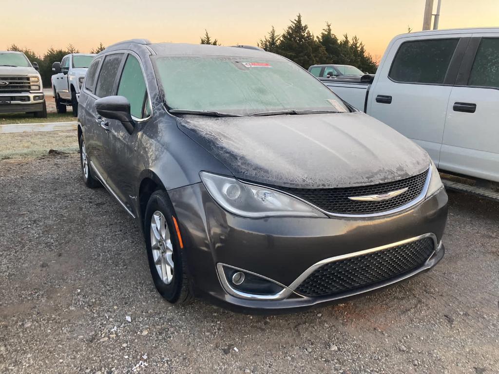 used 2020 Chrysler Pacifica car