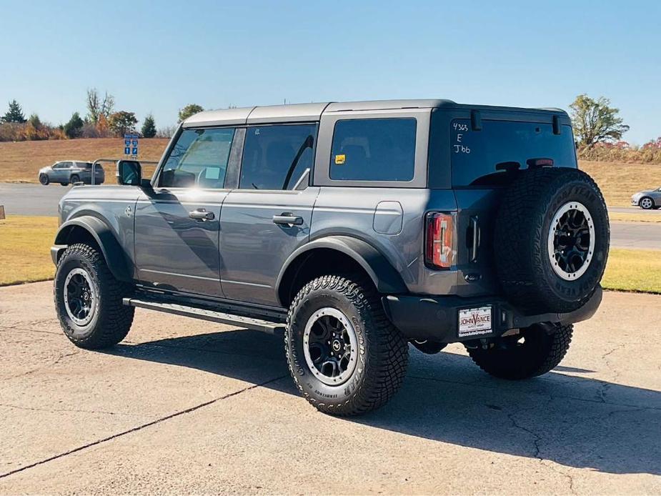 new 2024 Ford Bronco car, priced at $58,370