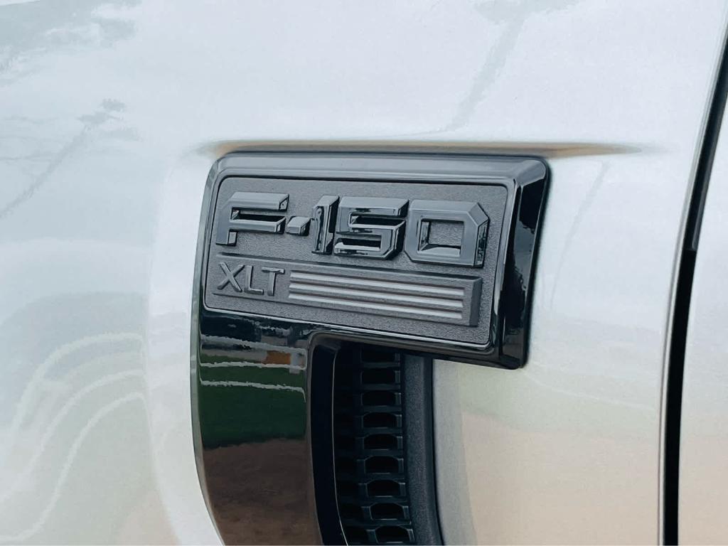 new 2025 Ford F-150 car, priced at $51,425