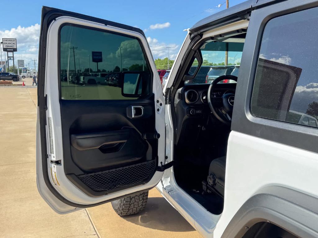 used 2021 Jeep Wrangler car, priced at $28,113