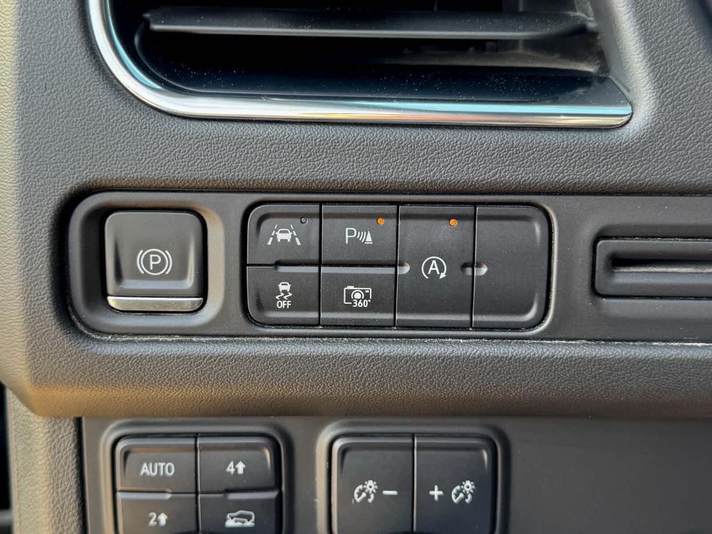 used 2024 Chevrolet Suburban car, priced at $54,543