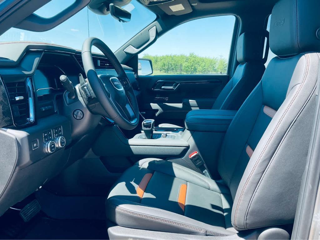 new 2025 GMC Sierra 1500 car, priced at $68,000