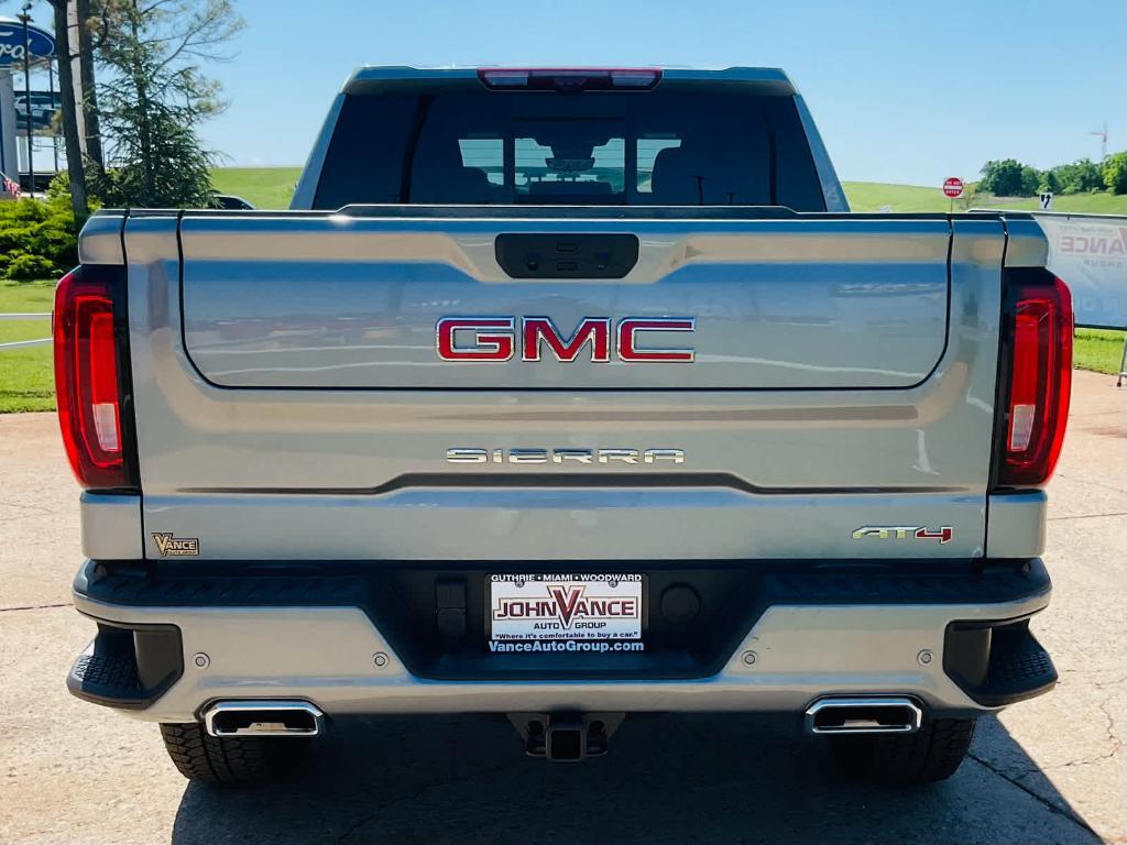new 2025 GMC Sierra 1500 car, priced at $68,000