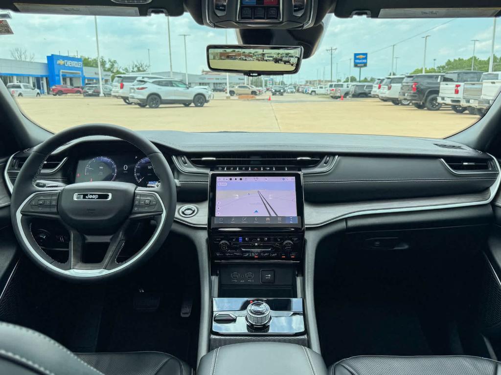 used 2024 Jeep Grand Cherokee car, priced at $43,876