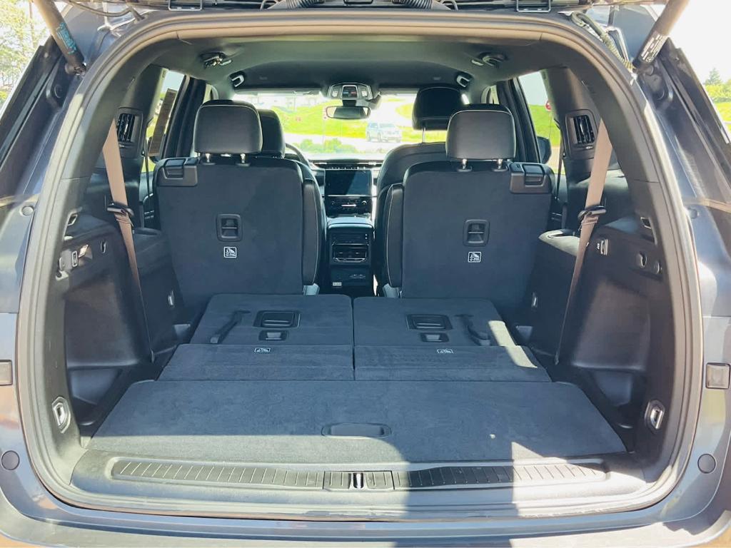 used 2024 Jeep Grand Cherokee L car, priced at $40,500