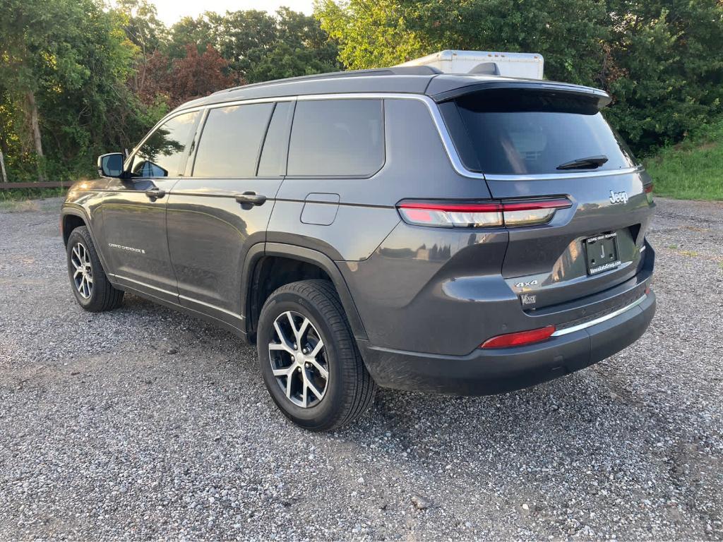 used 2024 Jeep Grand Cherokee L car, priced at $40,777