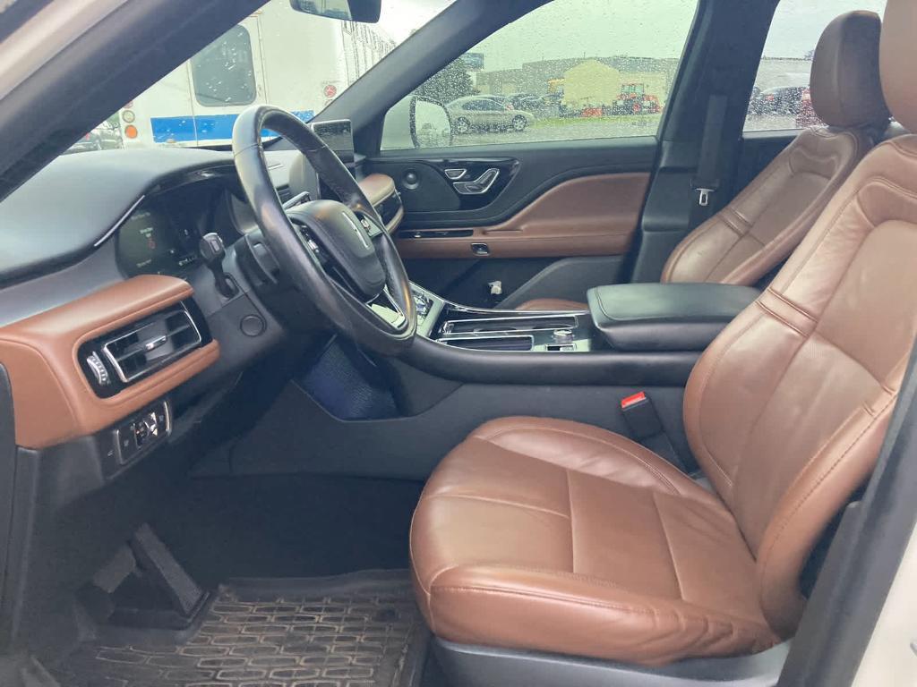 used 2022 Lincoln Aviator car, priced at $40,000