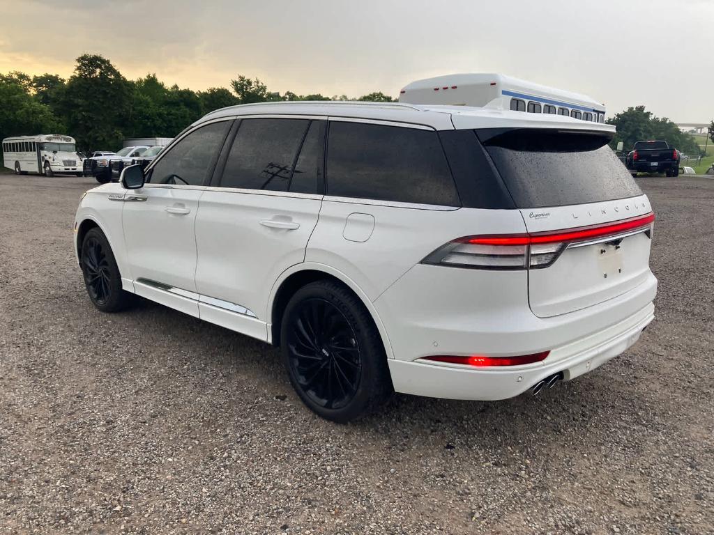 used 2022 Lincoln Aviator car, priced at $40,000