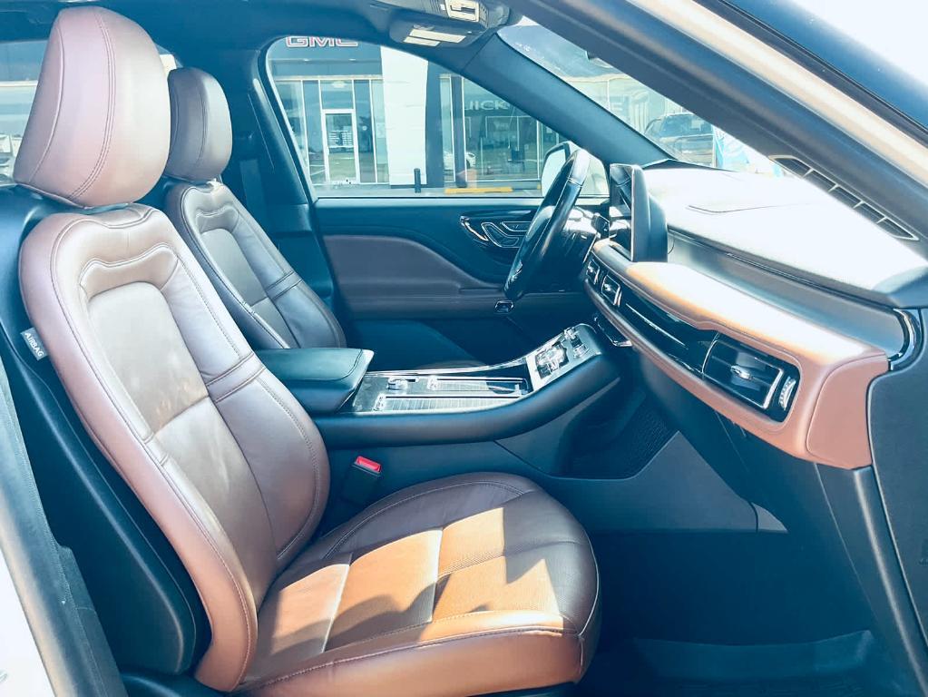 used 2022 Lincoln Aviator car, priced at $39,000