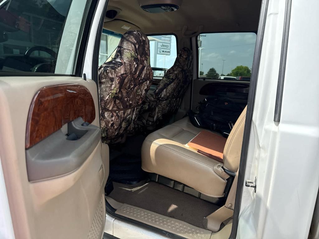 used 2001 Ford F-250 car, priced at $15,900