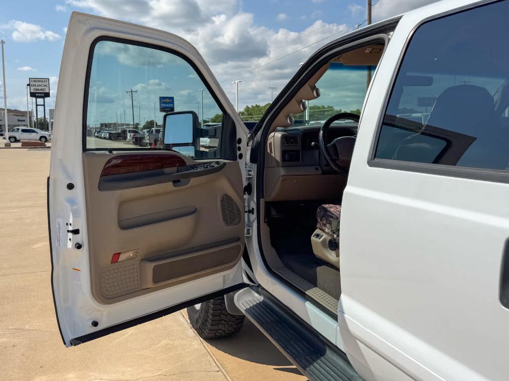 used 2001 Ford F-250 car, priced at $14,755