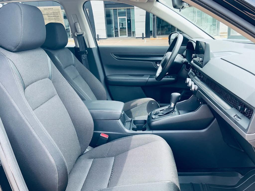 used 2024 Honda CR-V car, priced at $32,750