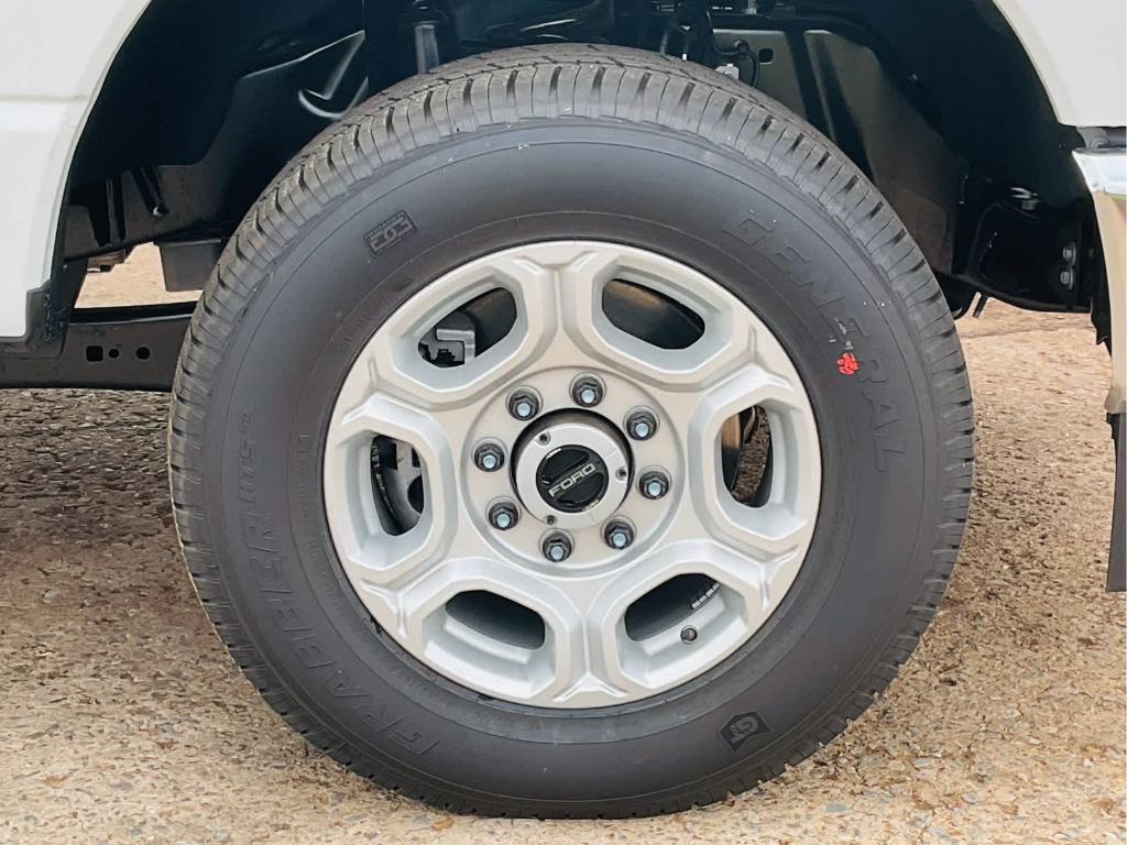 new 2025 Ford F-250 car, priced at $63,535