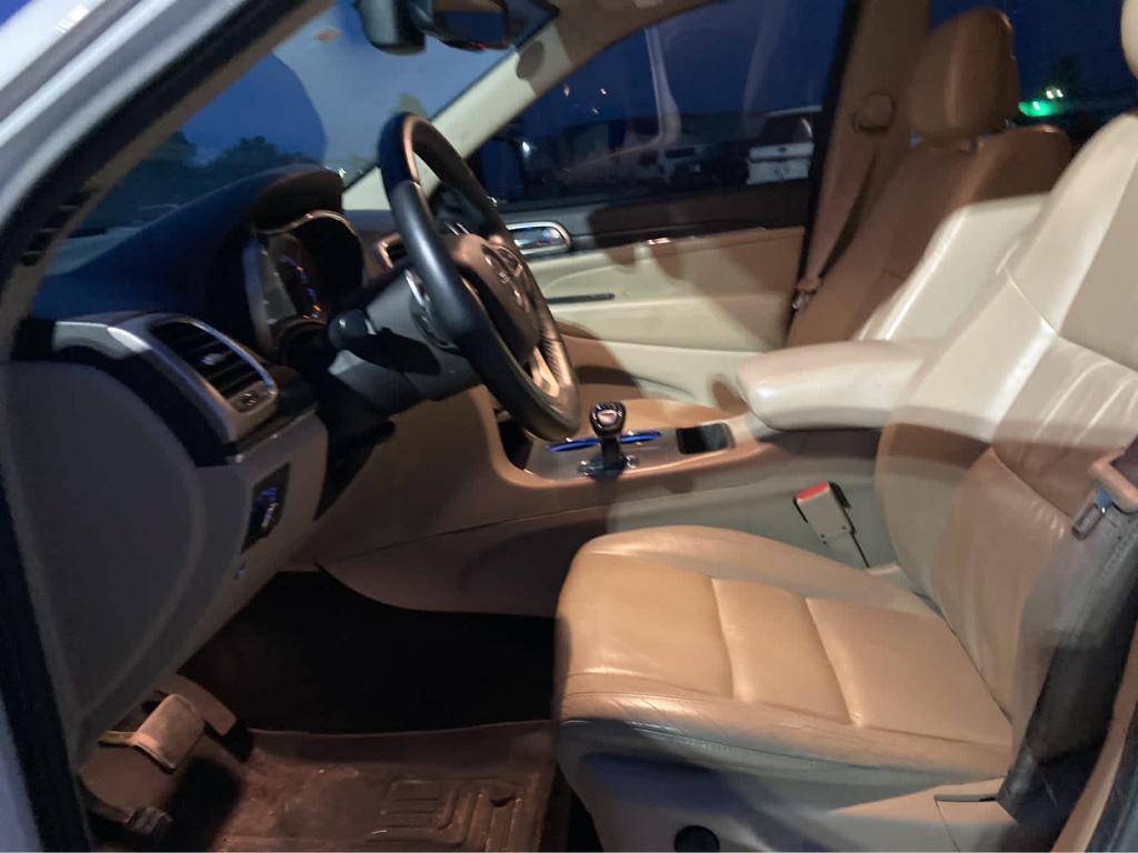 used 2014 Jeep Grand Cherokee car, priced at $10,900
